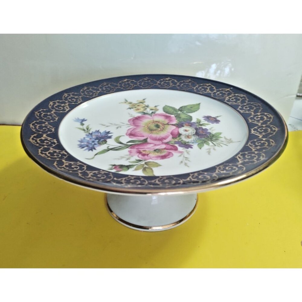 Royal Bayreuth 'GLORIA' Pedestal Cake Plate Hand Painted 10" x 4.5" high